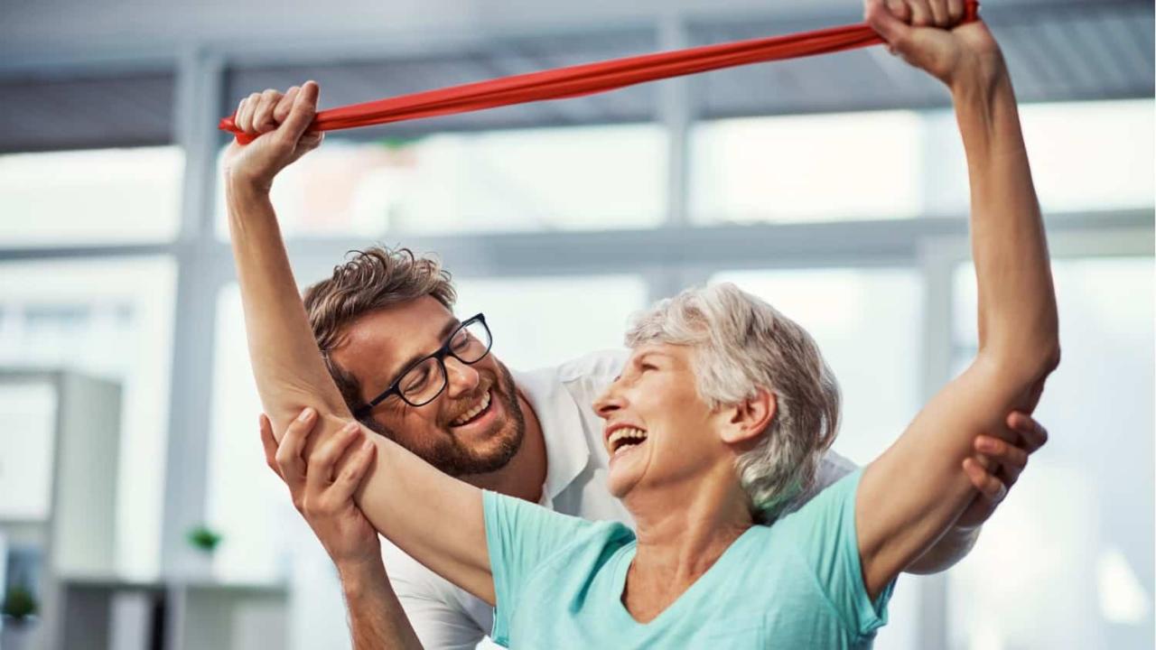 What is the best resistance training program for seniors